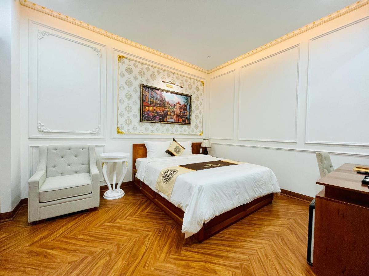 קוואנג נגאי New Palace Hotel מראה חיצוני תמונה